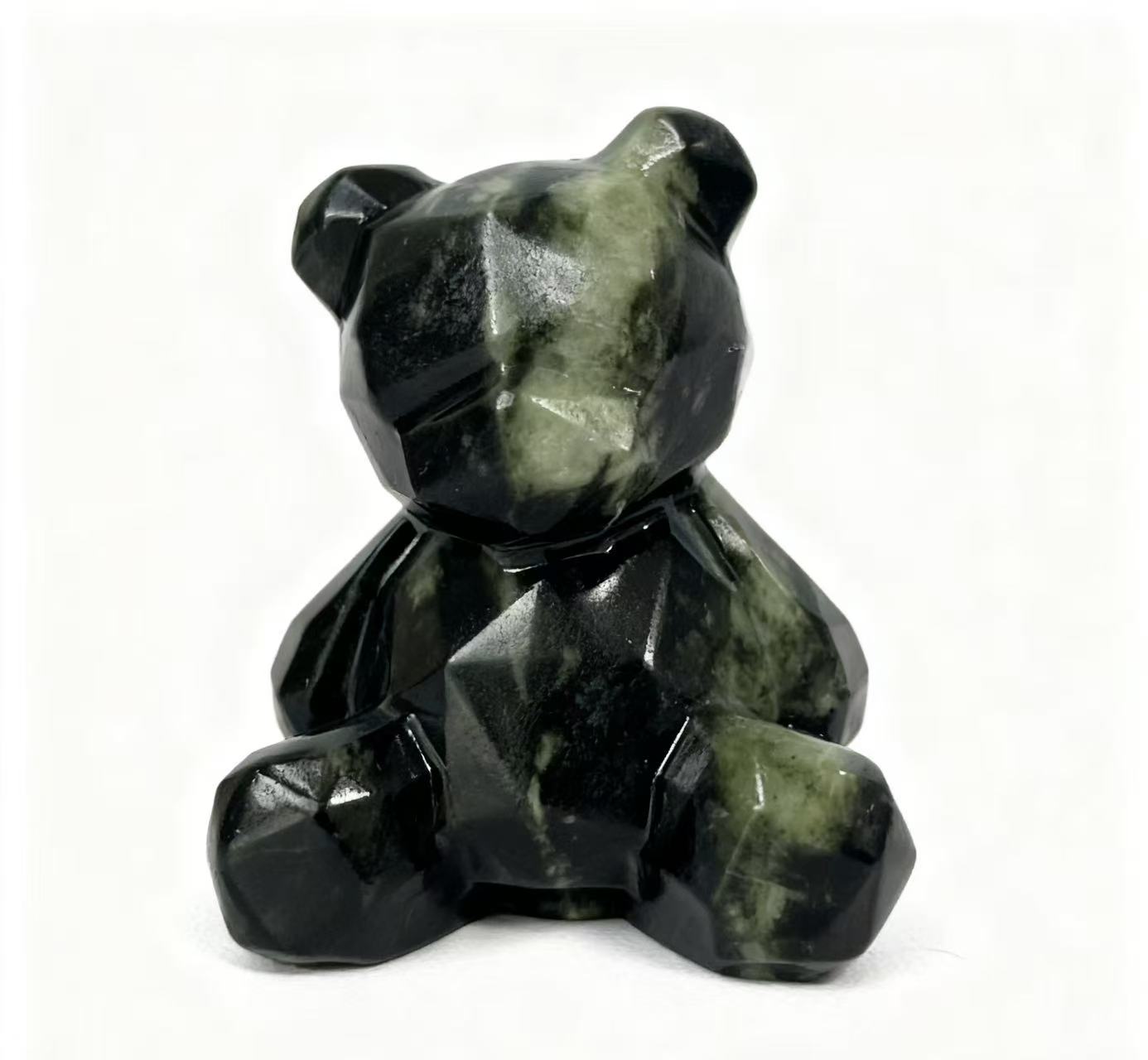 Different materials Sliced bear carving natural crystals.6cm