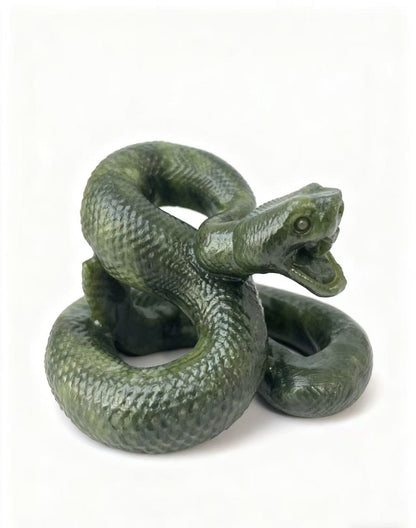 Different materials snake carving natural crystals.7cm