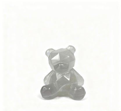 Different materials Sliced bear carving natural crystals.6cm