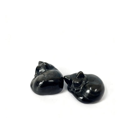 Sleep cat Carving Natural Crystals