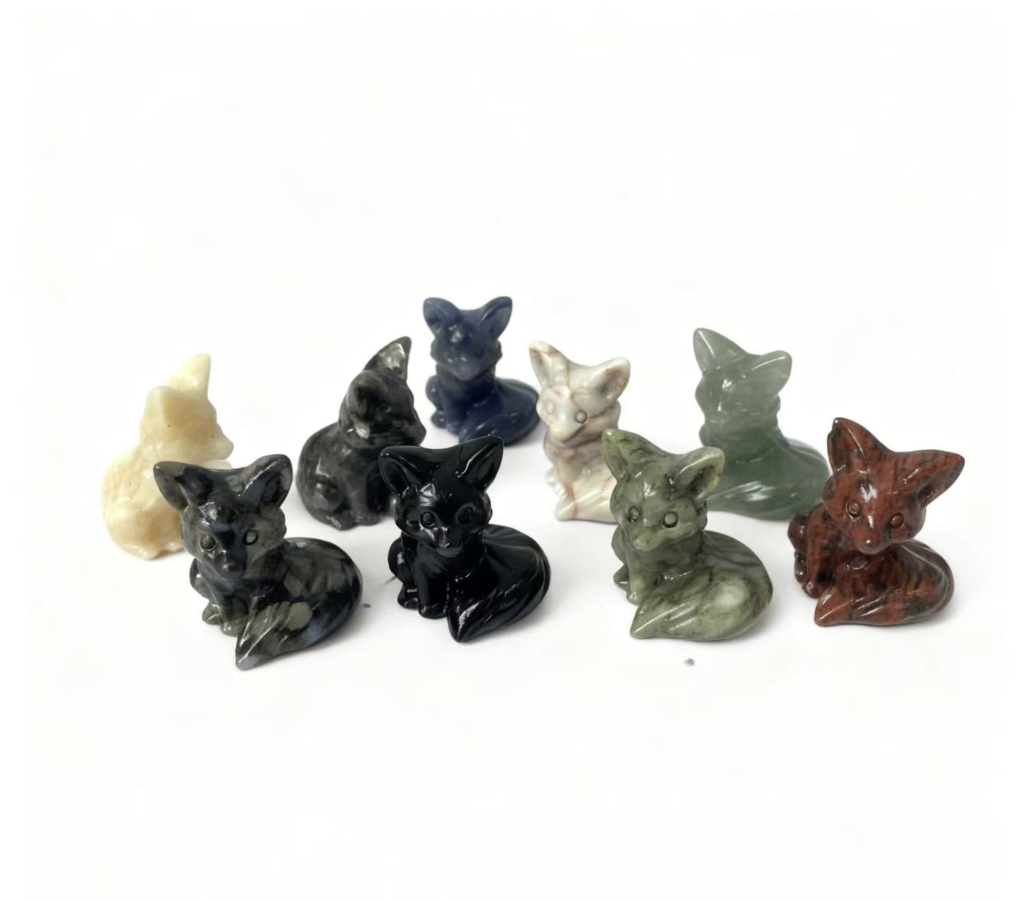 Fox Carving Natural Crystals.4.5cm