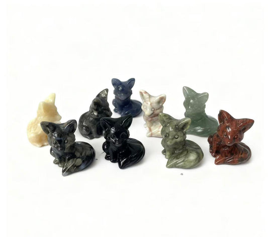 Fox Carving Natural Crystals.4.5cm