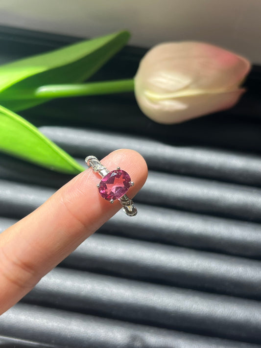 S925:Oval Pink Topaz rings